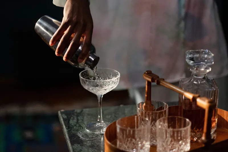 Shaken, Stirred, and Absolutely Stunning: Building the Ultimate Pin-Up Home Bar